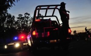 policias_tarde_noche.jpg_346753400